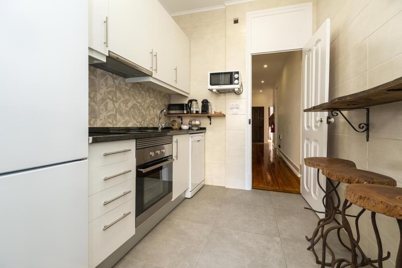 Groovy M2 R3 - Amazing Double Room With En-Suite Bathroom Лісабон Екстер'єр фото